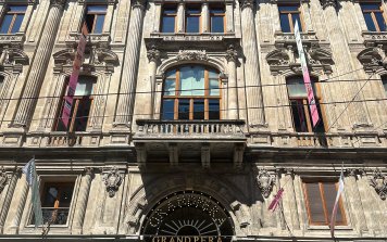 30- Emek Pasajı - Şark Kulübü - Mimar Alexandre Vallaury