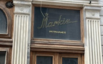 64- Markiz Pastanesi - Bir Beyoğlu Efsanesi